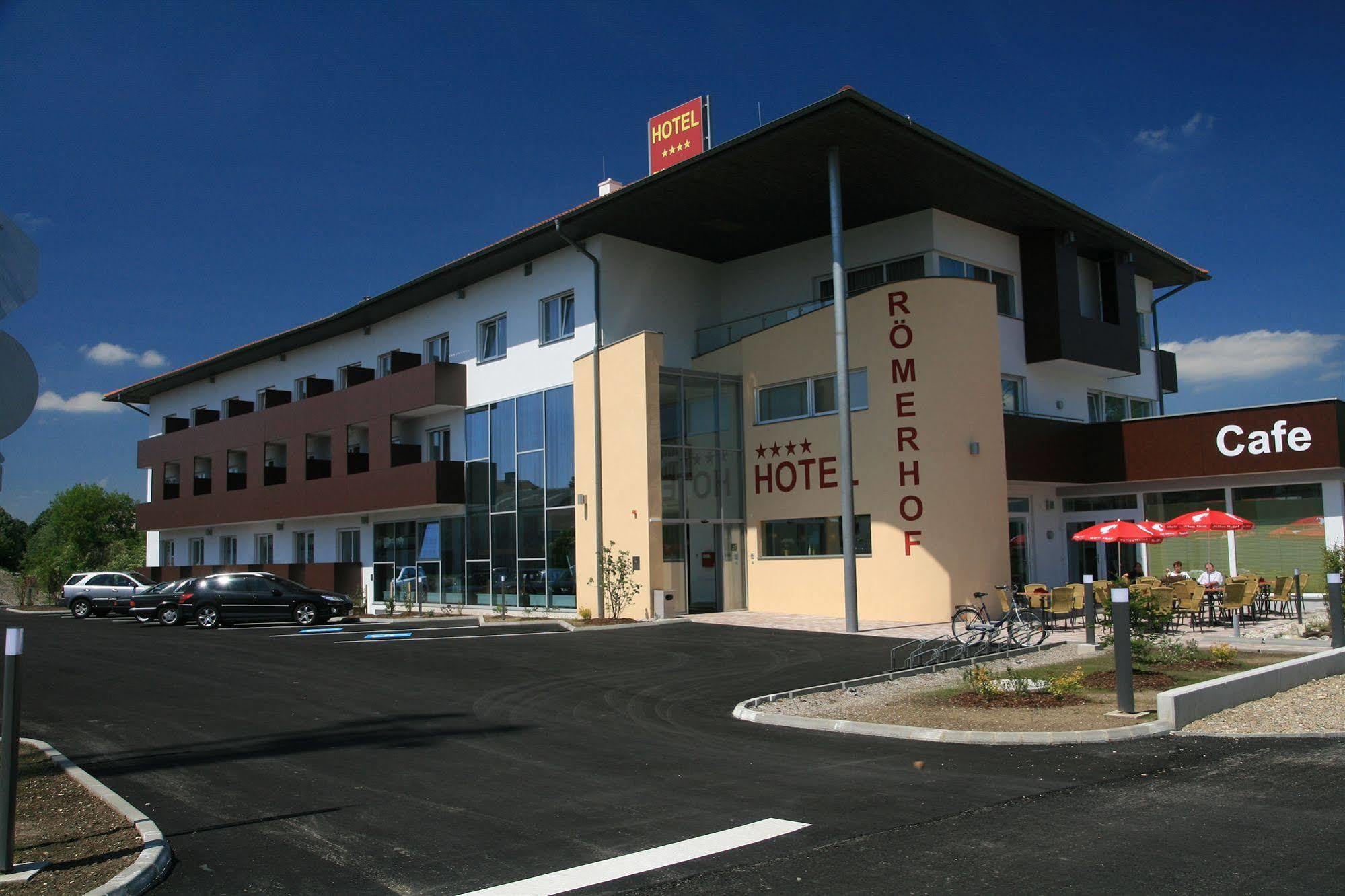 Hotel Roemerhof Tulln An Der Donau Exterior photo